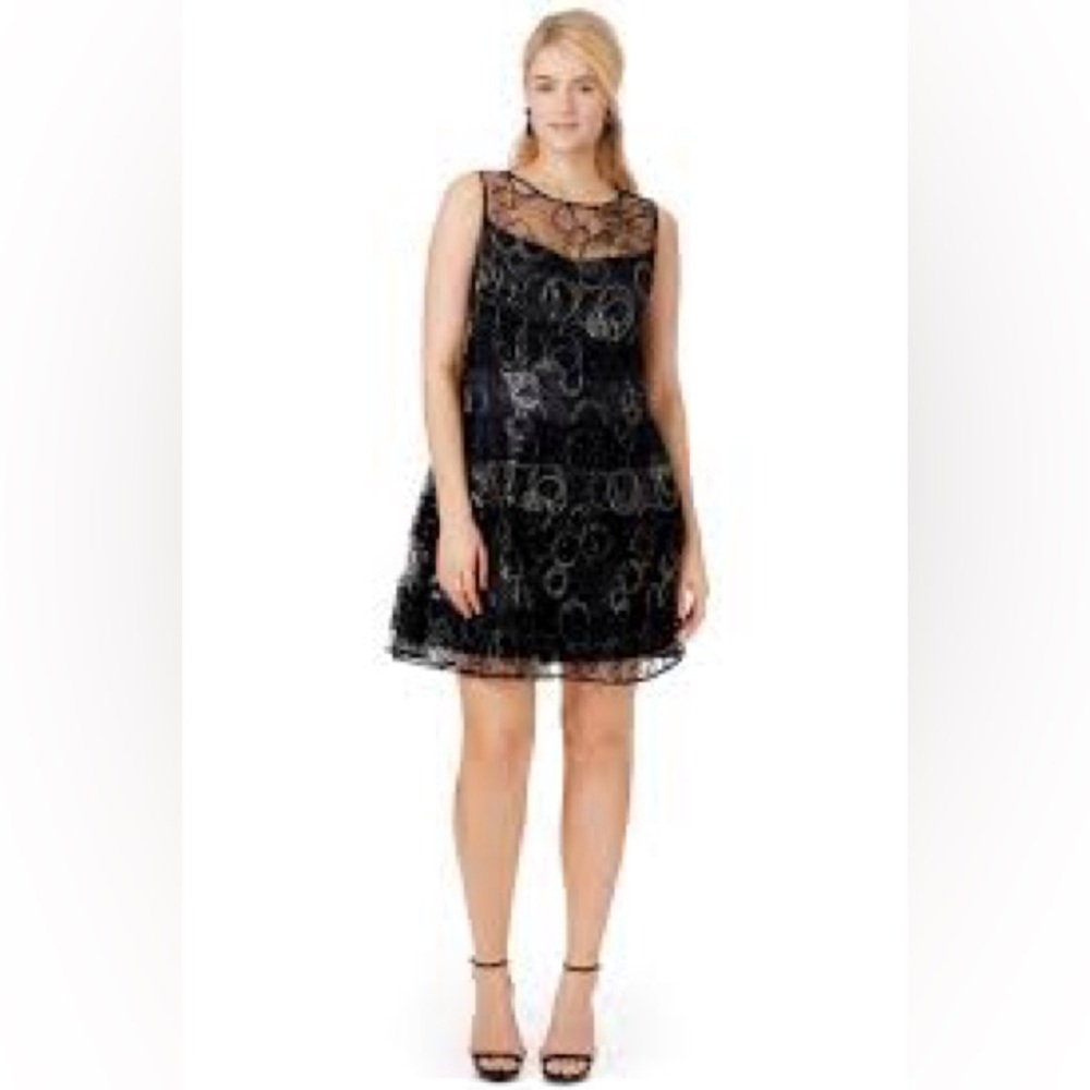 Kay Unger See the Light Black and Metalic Lace sequins Cocktail Dress Size 10